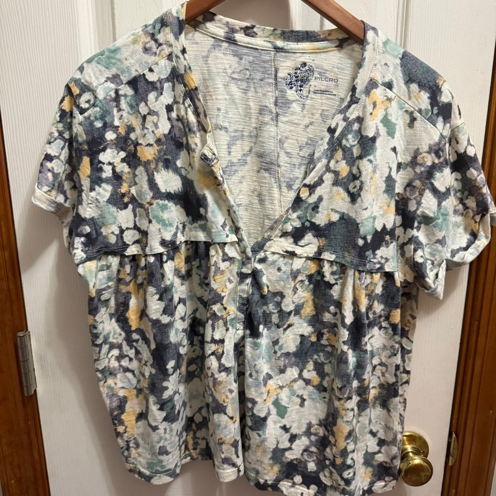 Pilcro Womens Top Size L Blue Abstract Floral SS Tee Summer Fall Layering